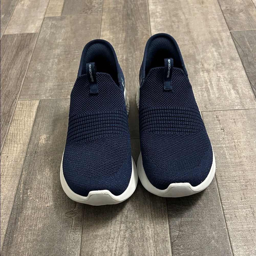 Skechers Women’s Navy Blue Slip-On Sneakers